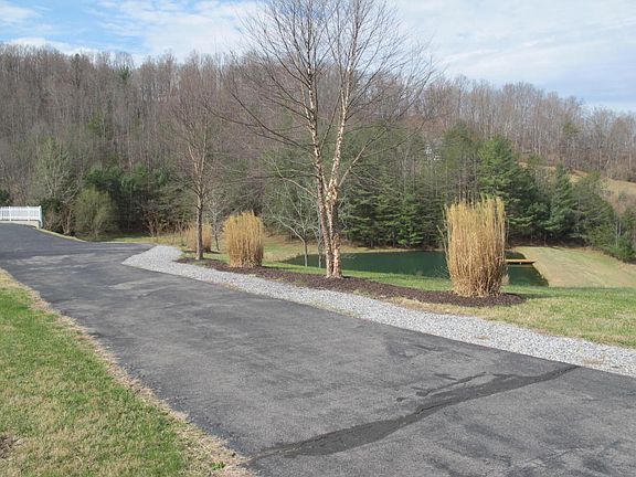 5th image of 4646 Garth Dr