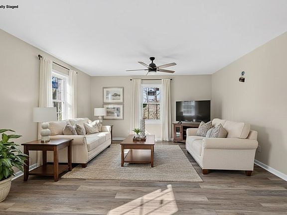 4th image of 254 McFarlane Ln