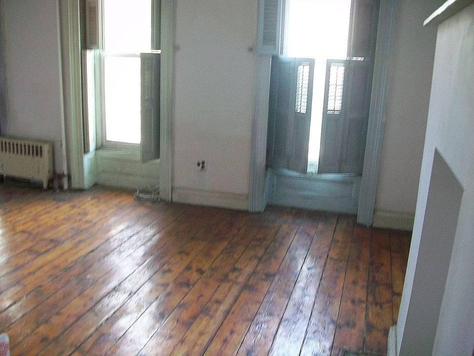 2nd image of 26 Lefferts Pl