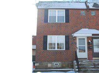 942 Oakmont St, Philadelphia, PA 19111
