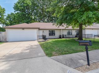 1002 S Elder Ave, Springfield, MO 65802
