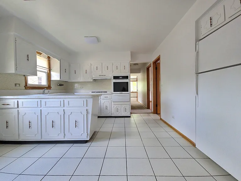 5421 W Windsor Ave #2 — Photo 7