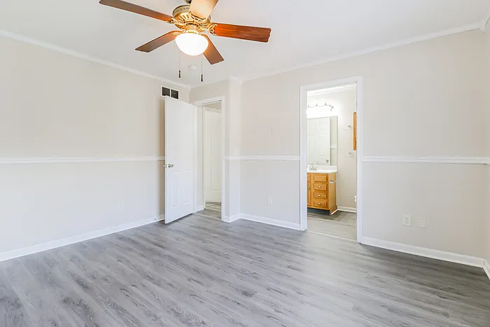 3201 Shallow Creek Cir — Photo 5
