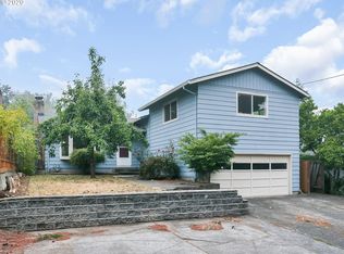 9411 NE Schuyler St, Portland, OR