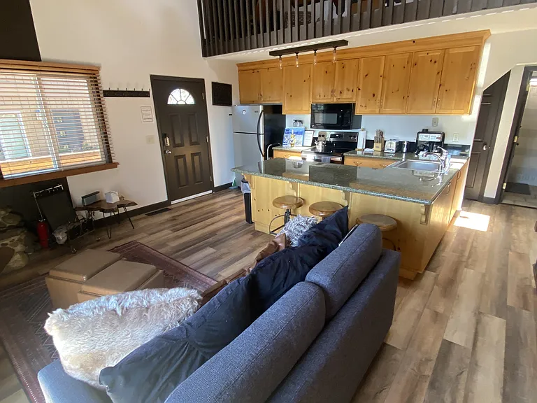 754 Bigler Cir — Photo 3