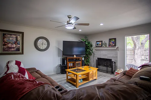 207 E Harwood Rd #38 Photo 1