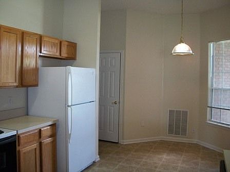 5th image of 7928 Westport Bay Dr