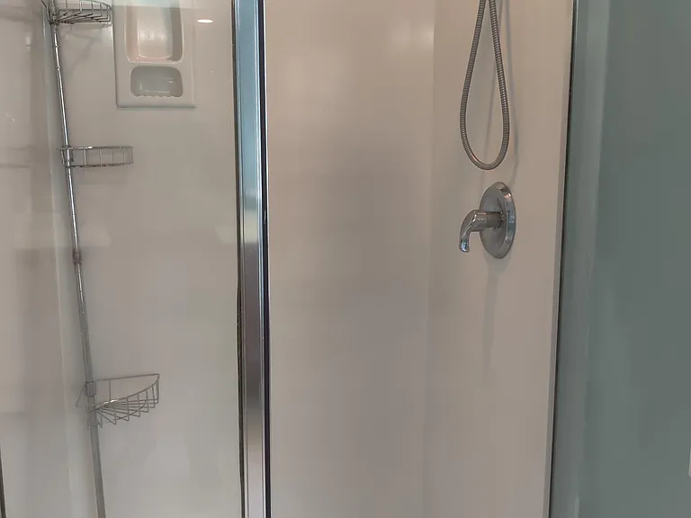 14512 Harvington Dr — Photo 21