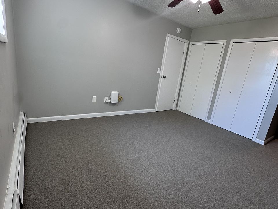 1st image of 400 Riverside Dr #Overlookbsmt9