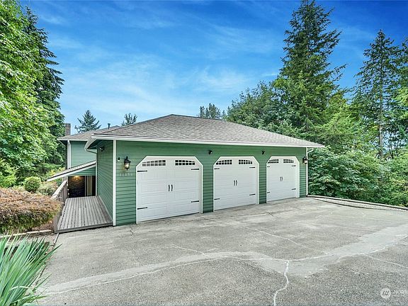 2nd image of 16436 266th Avenue SE
