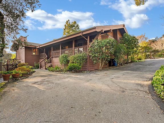2nd image of 27 Pasatiempo Dr
