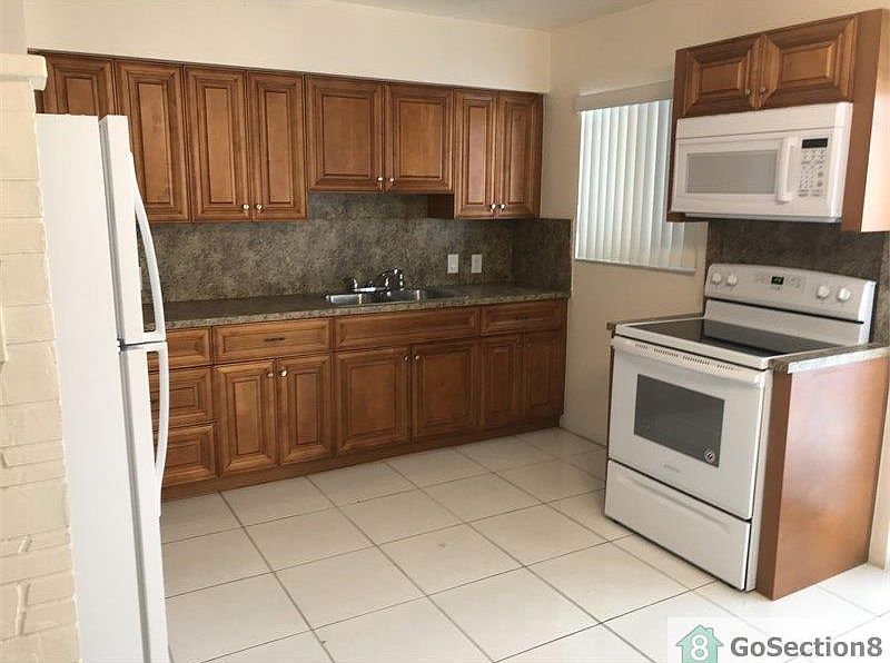 1st image of 1316 NW 15th Pl