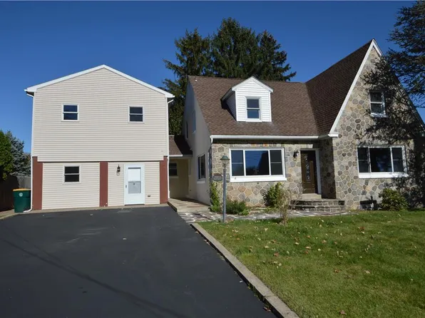 2703 Spring Garden St, Easton, PA 18045