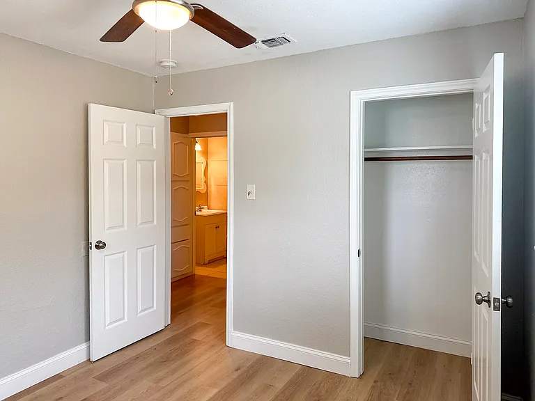 701 Tanglewood Dr — Photo 21