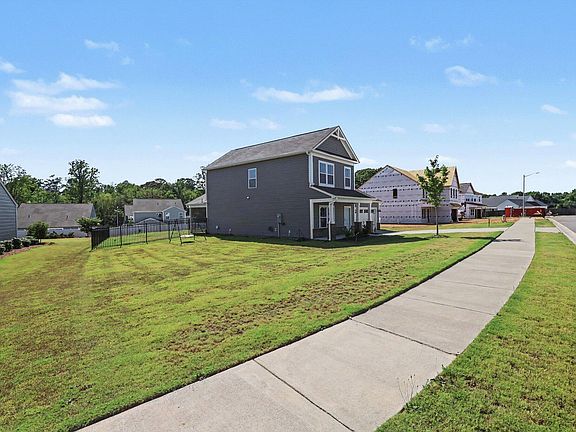 3rd image of 110 Benson Village Dr