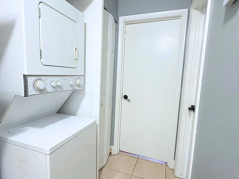 5855 S 37th St #5857 — Photo 8
