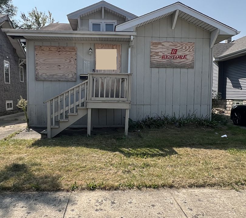 1st image of 319 156th Pl