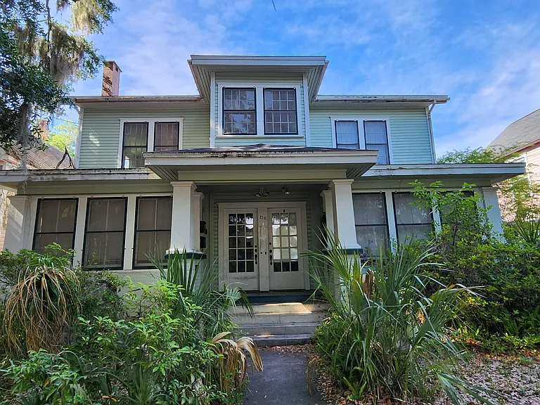 216 NW 3rd Ave #B — Photo 12