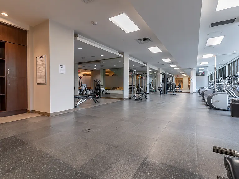 222 S Riverfront Ave SW #251 — Photo 32