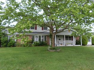 43 Lone Oak Rd, Middletown, NJ 07748