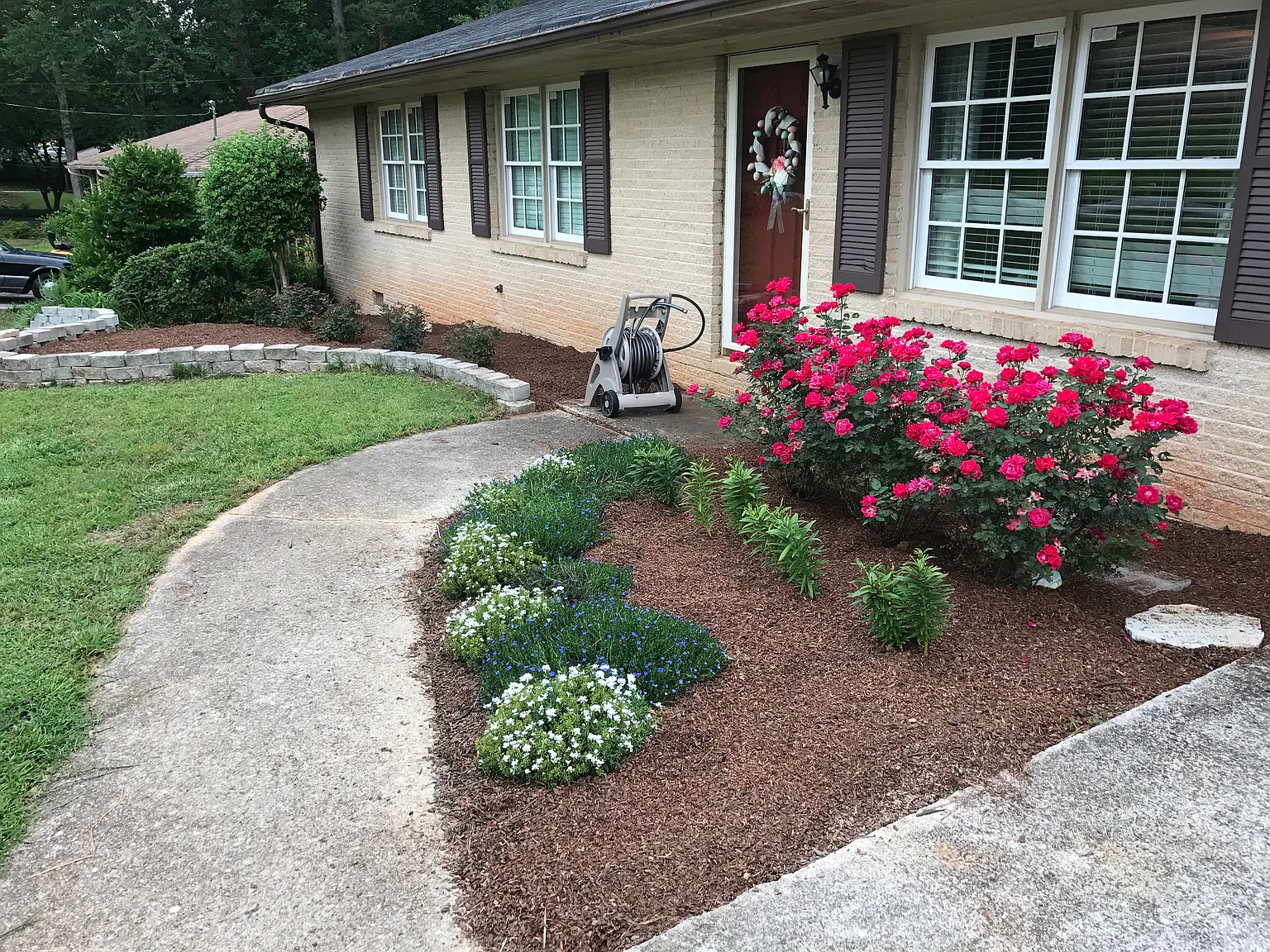 4009 Barr Cir photo 1