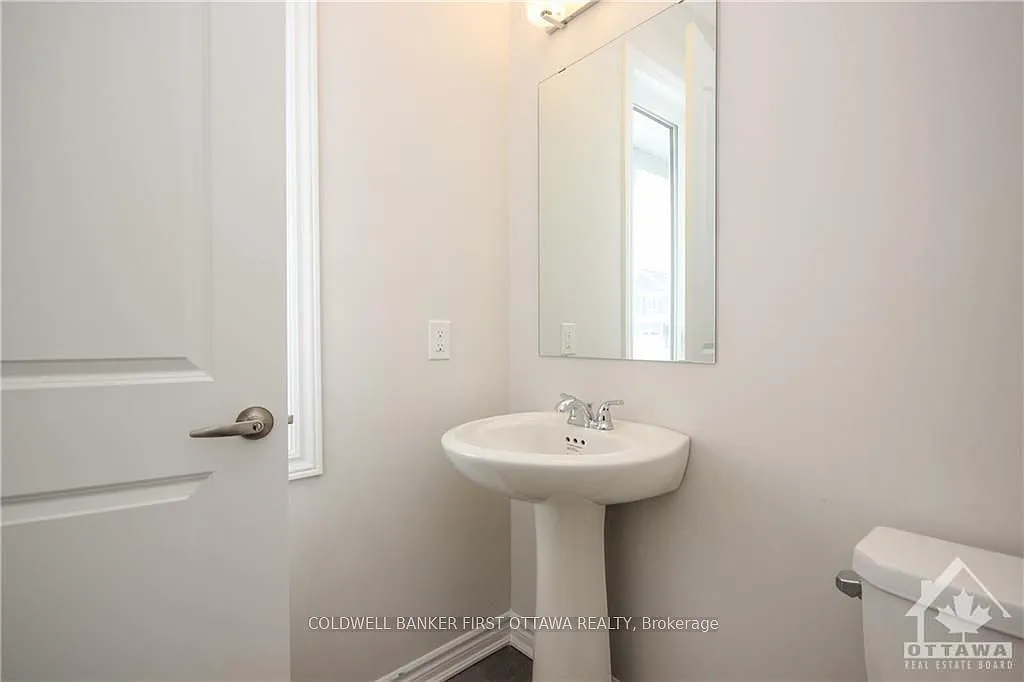 3 bed, $2,650 — Photo 4