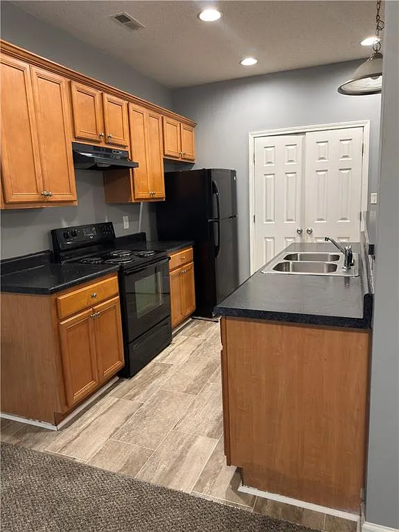 3 bed, 2.5 bath, 1536 sqft, $1,895 — Photo 2