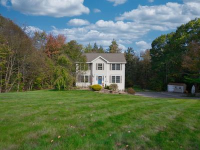 205 Copperline Road, Epsom, NH, 03234
