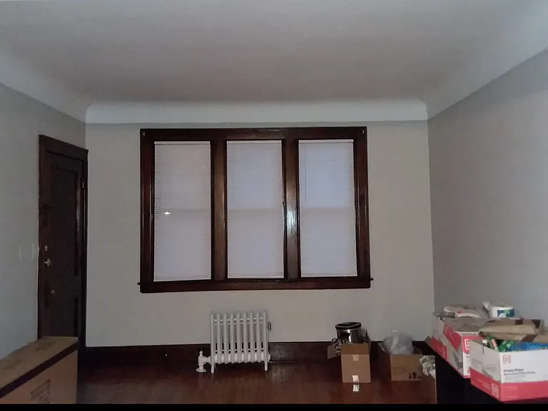 895 Beaconsfield Ave #2N — Photo 13