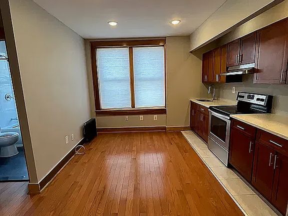 2nd image of 340 Webster Ave APT 3B