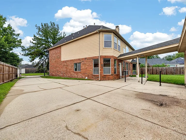1007 Brannon Park Ln — Photo 43