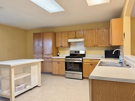 5th image of 1601 Lloydminister Way