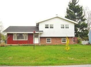 25 S Berlin Ave, Oregon, OH 43616