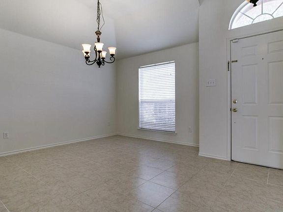 2nd image of 3807 Barrington Dr