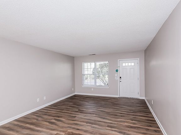 5th image of 8927 Scotch Heather Way