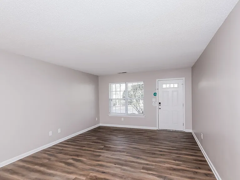 8927 Scotch Heather Way — Photo 4