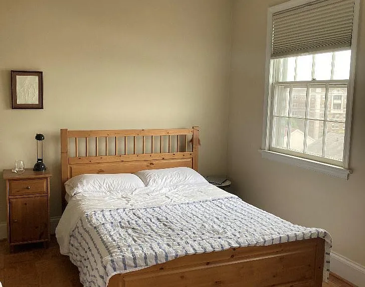 1670 Beekman Pl NW #A — Photo 12