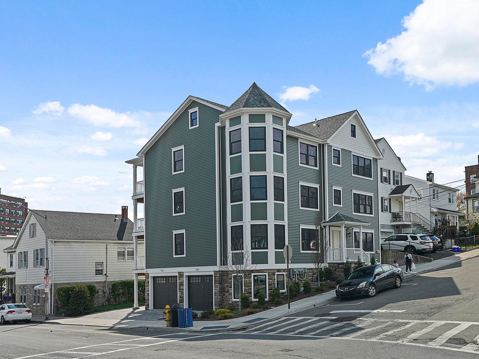 1st image of 80 Depeyster St #2