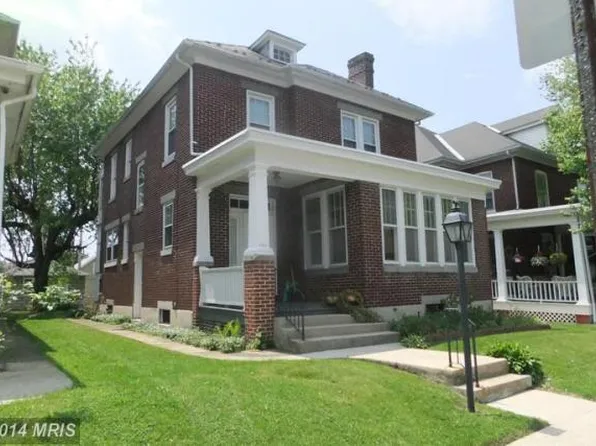420 W King St, Chambersburg, PA 17201
