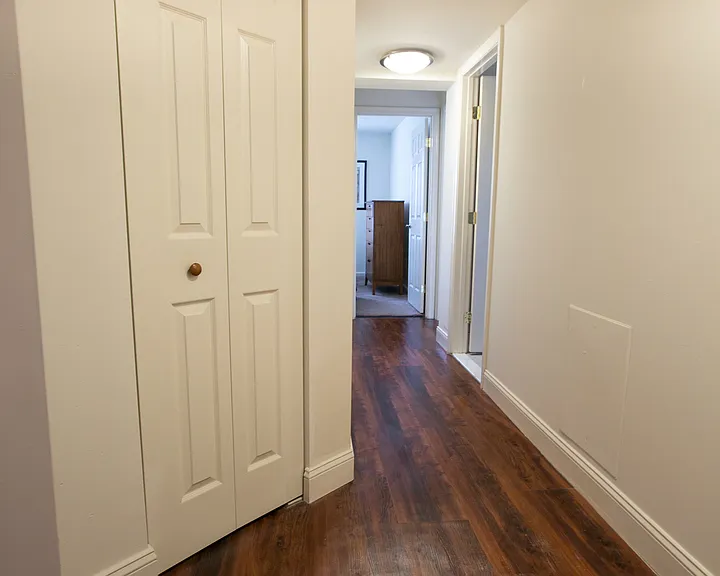 599 Cranbrook Rd — Photo 73