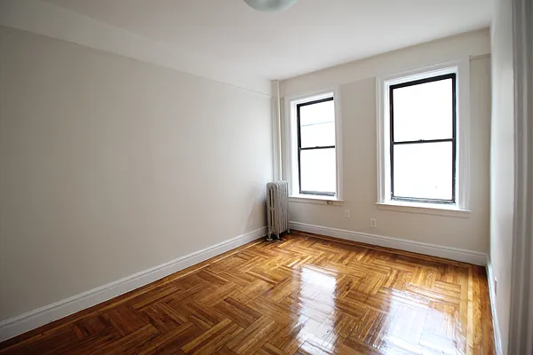 Rented by Julianna Realty Corp | media 20