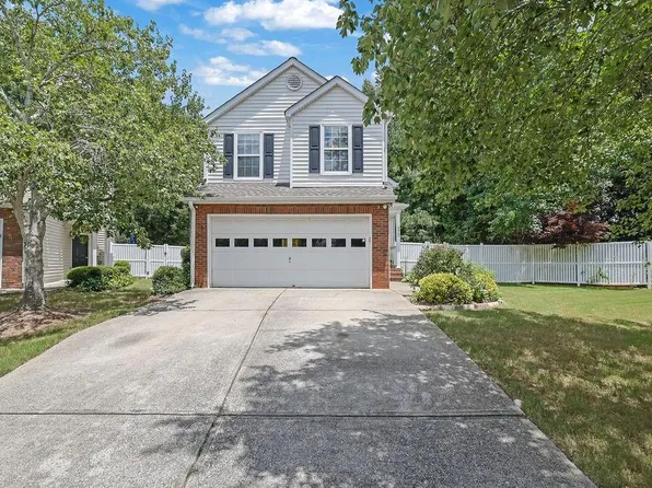 670 Chantress Ct, Milton, GA 30004