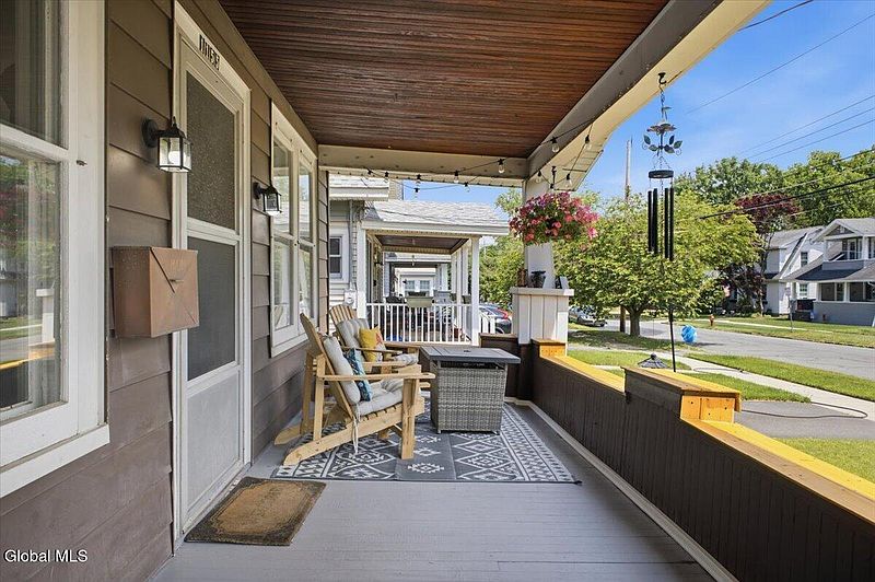 4th image of 1155 Sumner Avenue