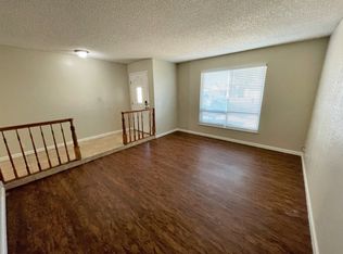 500 Isabella Dr, Vacaville, CA 95687