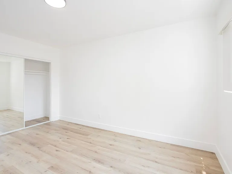 904 N Sierra Bonita Ave — Photo 10