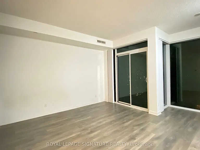 435 Richmond St W #Penthouse 102 — Photo 6