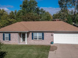 2405 N Oakfield Dr, Columbia, MO 65202