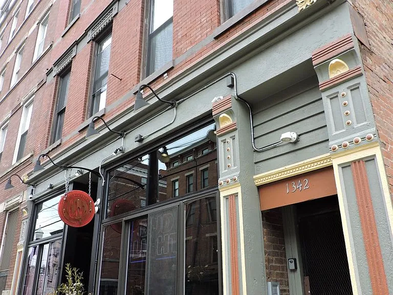 Walnut St. Apartments — Photo 39