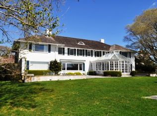 18 Further Ln, East Hampton, NY 11937