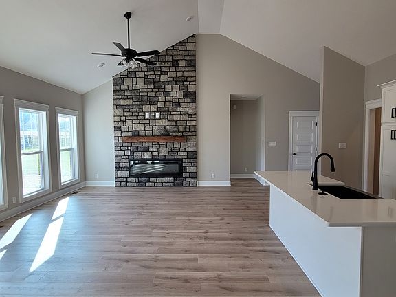5th image of 541 Foxglove Ln Lot 55